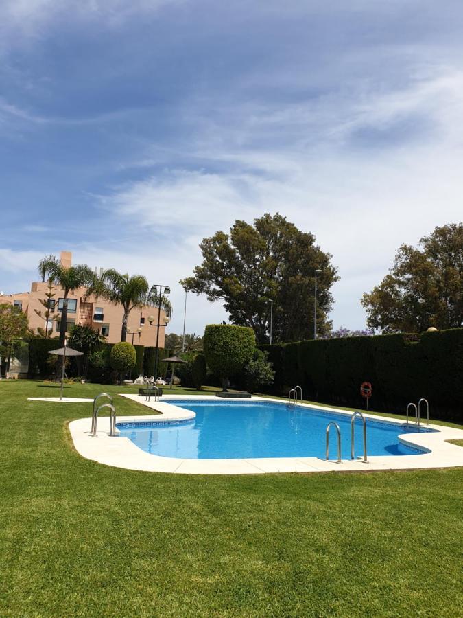 Апартаменты Apartamento Puerto Banus Pool☆ Марбелья Экстерьер фото